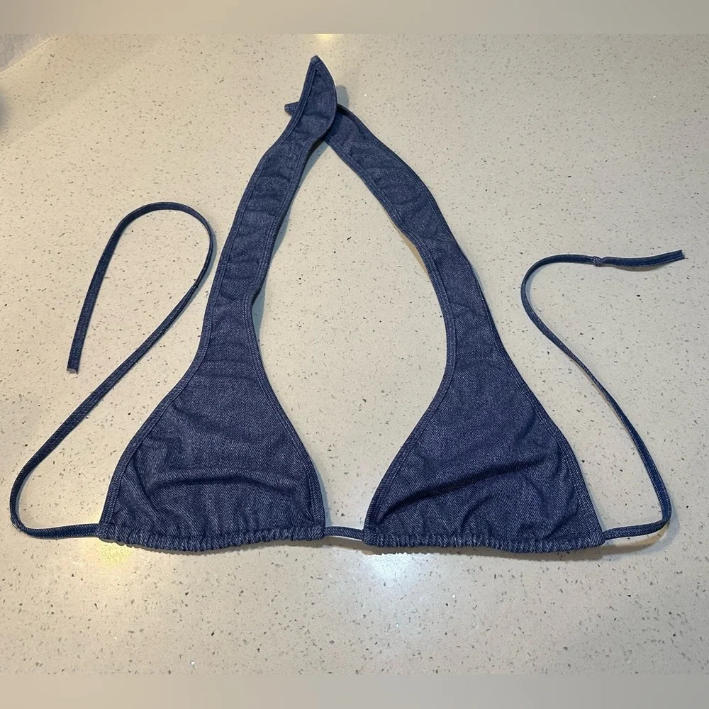 Large bikini top by Fede Swimwear - denim looking design